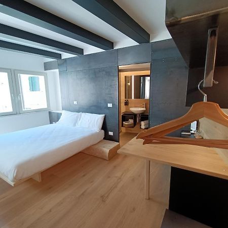 Le Meridiane City Rooms In Trento Bagian luar foto