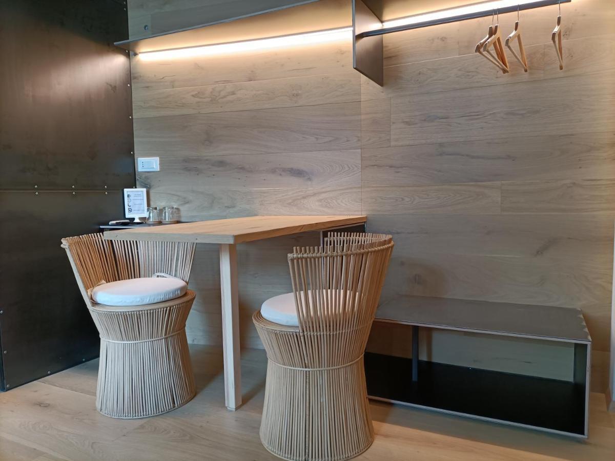Le Meridiane City Rooms In Trento Bagian luar foto