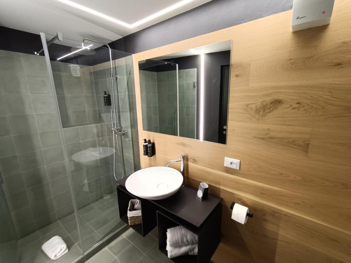 Le Meridiane City Rooms In Trento Bagian luar foto